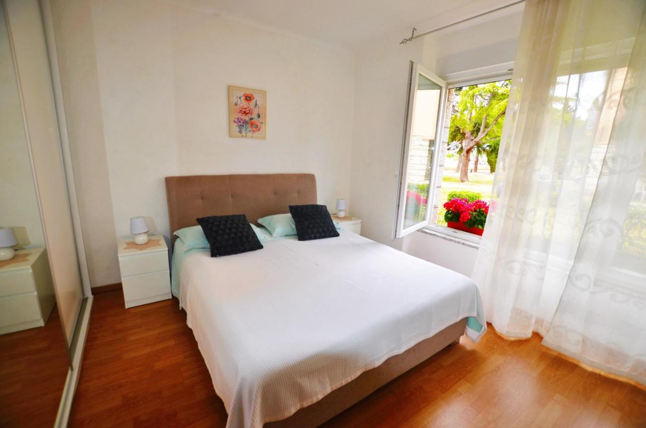 Apartment Leo Umag Exteriör bild